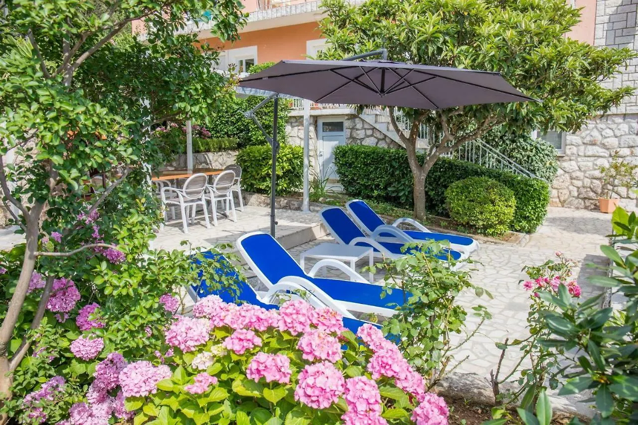 Apartments Zorica Dramalj 0*,  Hırvatistan